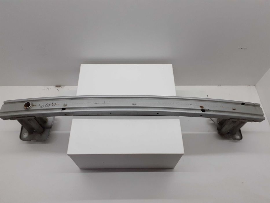 Belka wzmocnienie zderzaka przedni Renault Trafic 3