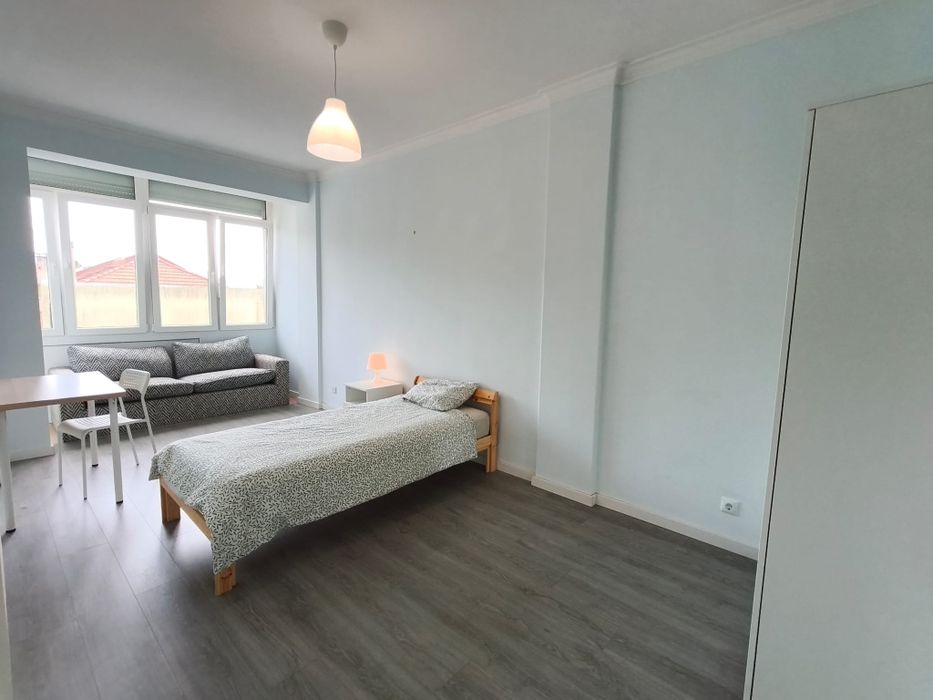 Quarto em Belas.