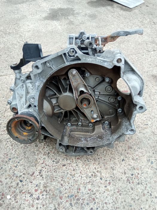 Skrzynia biegów VW Golf V JHU 1.4 16V