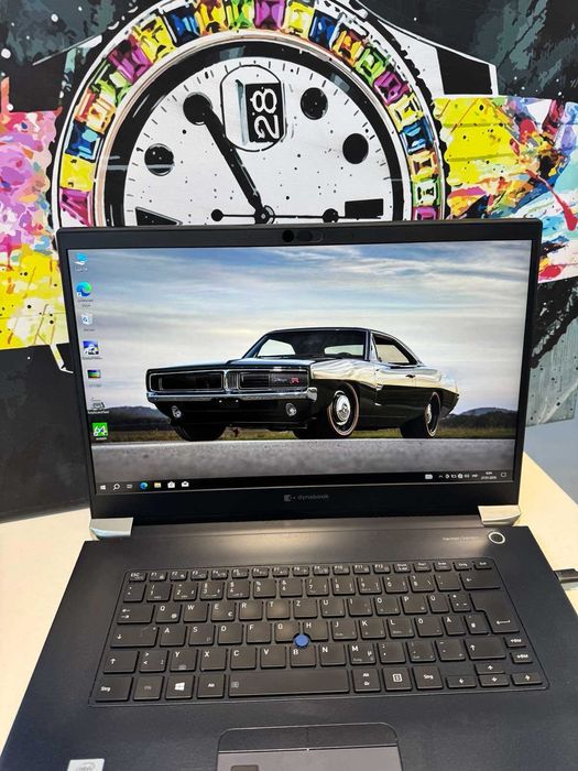 Toshiba Dynabook X50-G — швидкий i7 з IPS екраном є кількість