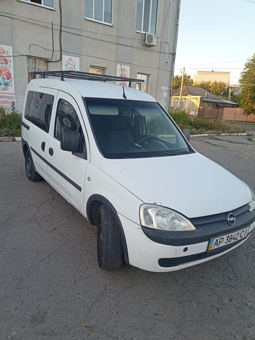Опель комбо с 1.3д