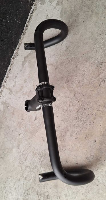 Guiador Bicicleta Estrada GIANT 420mm