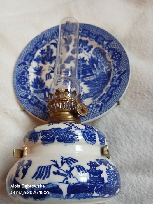 Lampa naftowa skandynawska