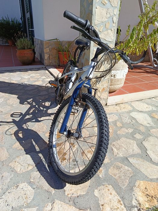 Bicicleta BTWIN ST 120