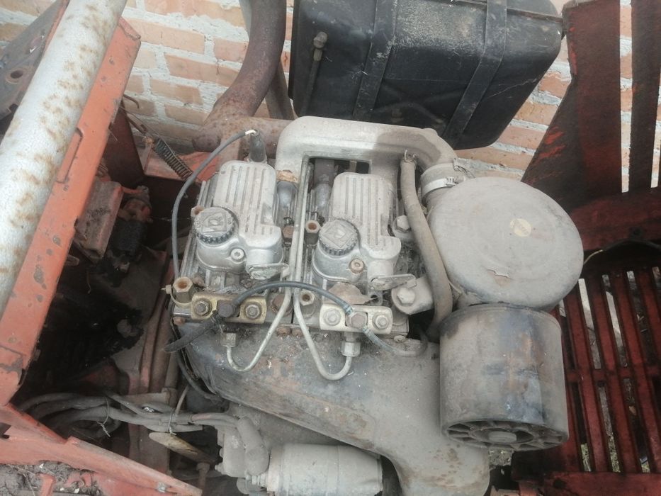 Продам трактор т-012 дизель