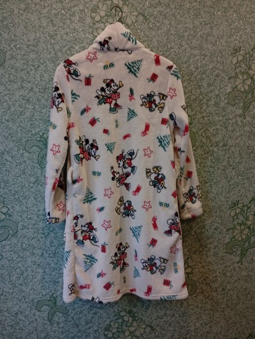 махровий халат Disney S/M з новорічним принтом Мікі Маус
плечи42
пог50