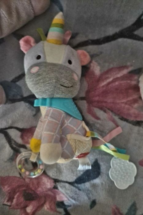 Sprzedam maskotki jednorożce