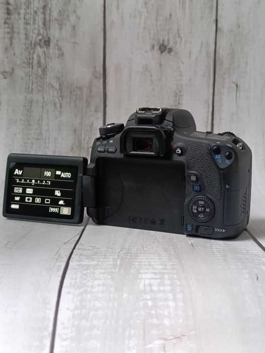 Canon 760D jak nowy, tylko 5400zdjęć