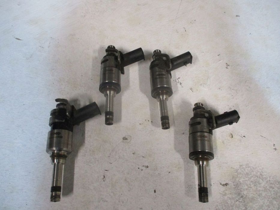 Wtryski Wtryskiwacze Kia Ceed 1,0Tgdi 22R 35310-03Ac0