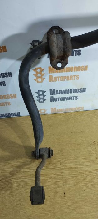 jeep grand cherokee wj черокі  стабілізатор перед передній зад задній 2,7 3,1 4,0 4.7 з розборки разборки бензин дизель 1998 1999 2000 2001 2002 2003