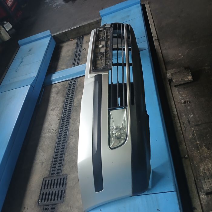 Zderzak przedni Skoda Octavia II 9102