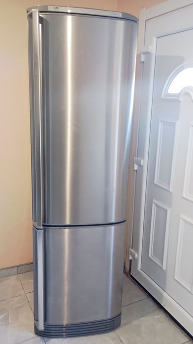 Frigorífico combinado AEG 2 metros