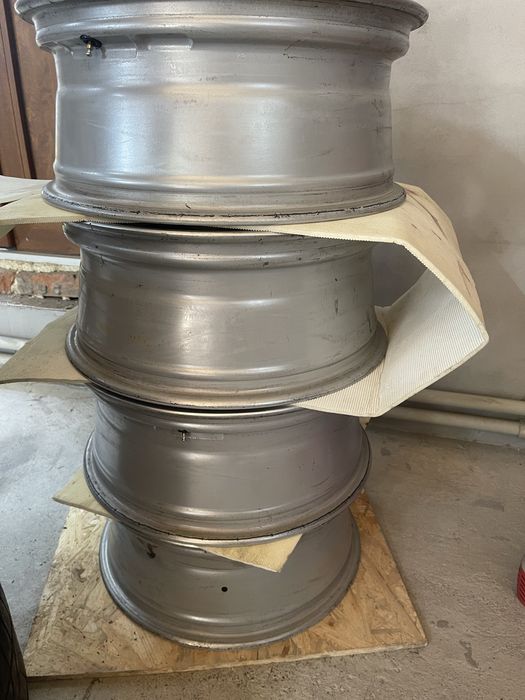 Диски Mercedes Vito R17 5x112