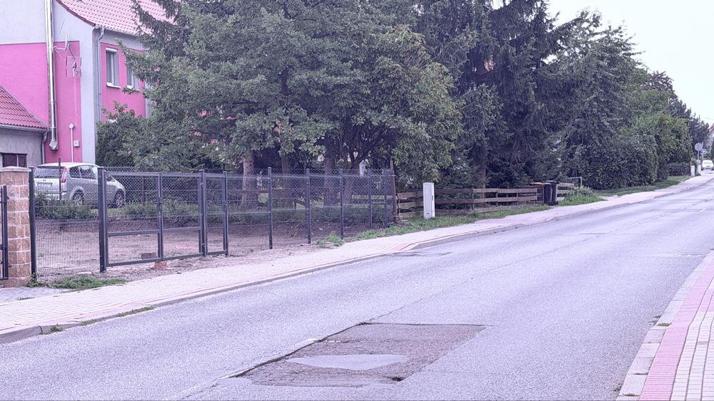 Dzialka uslugowa na wynajem