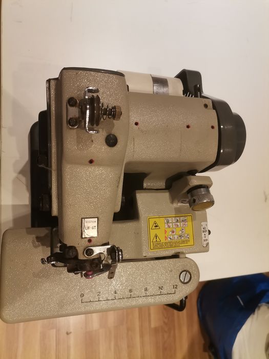 Maquina de costura