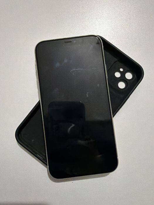 Iphone 11 ( usaso mas novo )