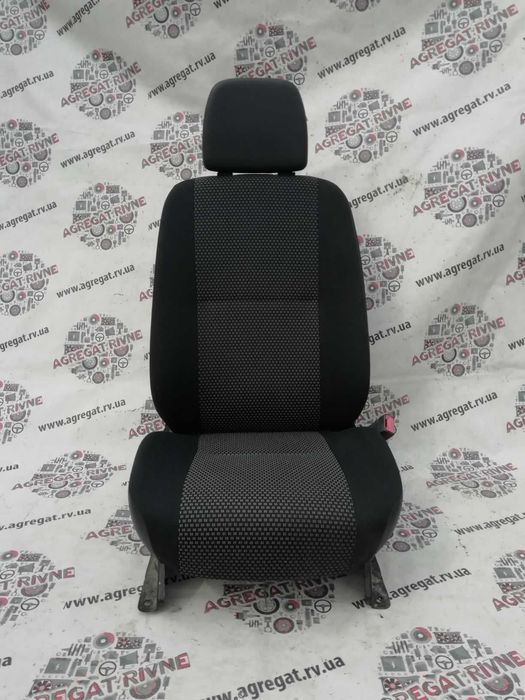 Cидіння Водійське Двійка Пасажирське Сидение Sprinter 906 Сrafter