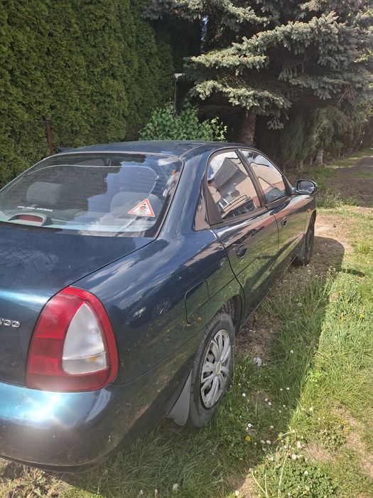 Samochód Daewoo Nubira