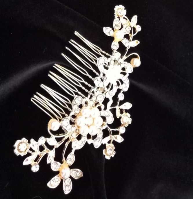 Гребень в волосы