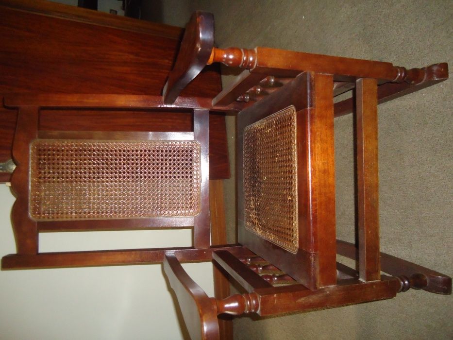 arcas e cadeira de baloiço