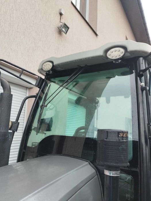 Трактор Скаут ТЕ504 С з кабіною вживаний в ідеальному стані