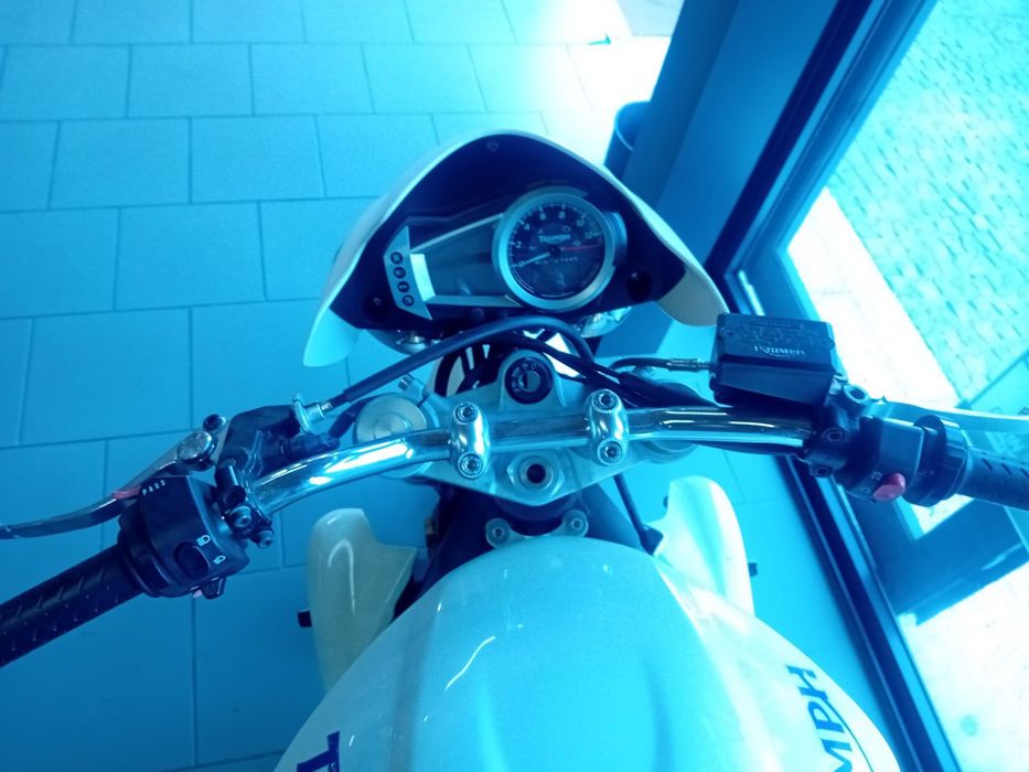 Triunph street triple 675