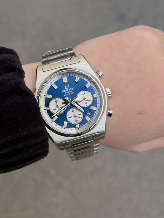 Чоловічий годинник CASIO EDIFICE EFB-730D-2AV.