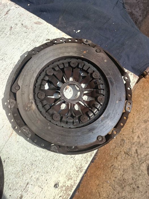 Комплект сцепления на Renault Scenic II 1,9 діз (302058570R)