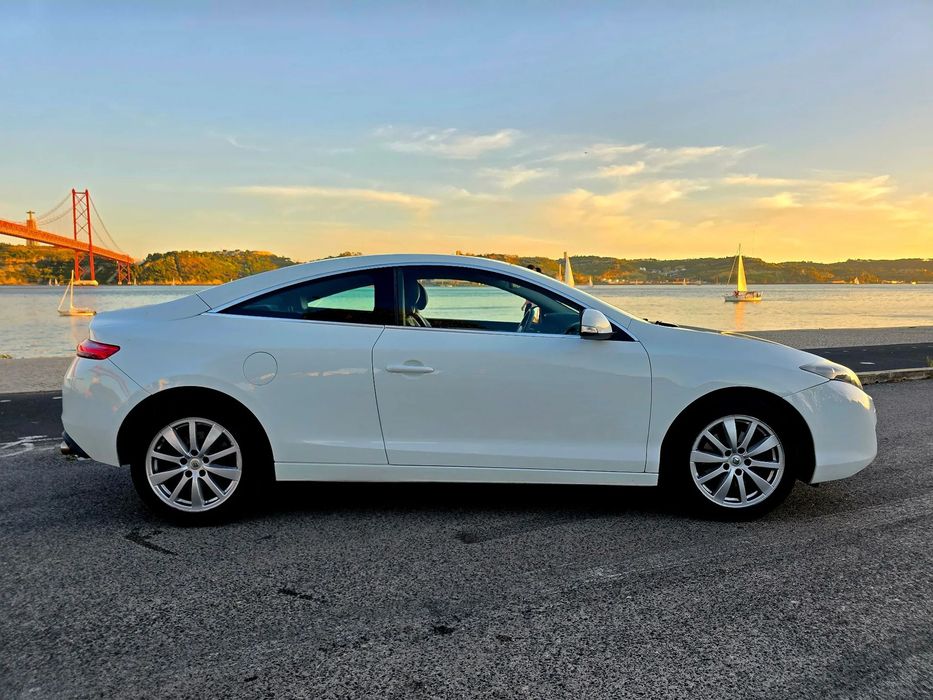 Renault Laguna Coupe 2.0 dCi GT
