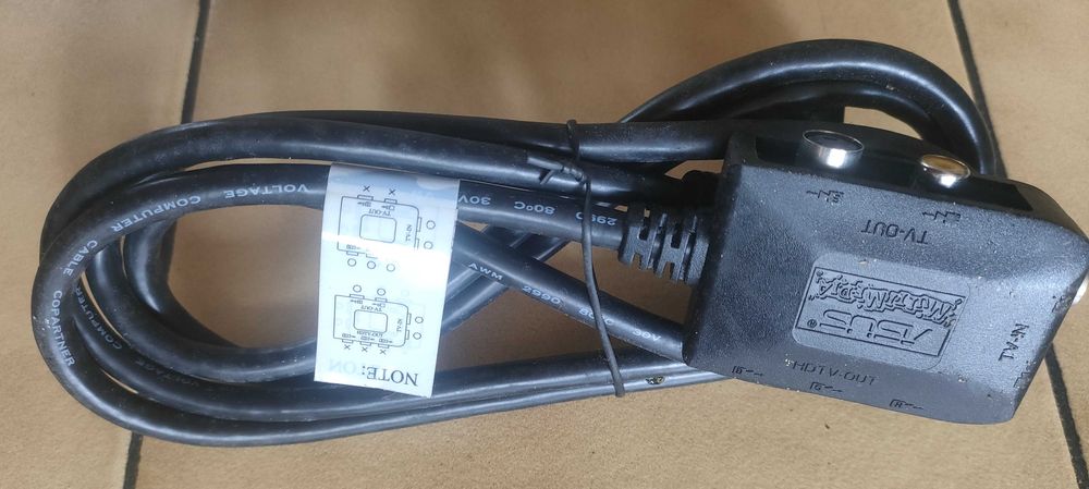 Oryginalny adapter ASUS MultiMedia VIVO 9-pin TV-IN / TV-OUT / HDTV-OUT