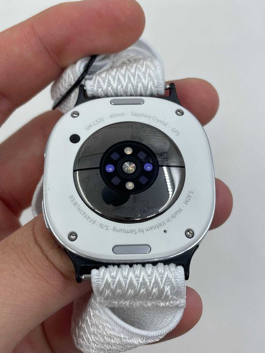 Samsung Galaxy Watch 8 40mm Silver ГАРАНТІЯ 6 Місяців МАГАЗИН