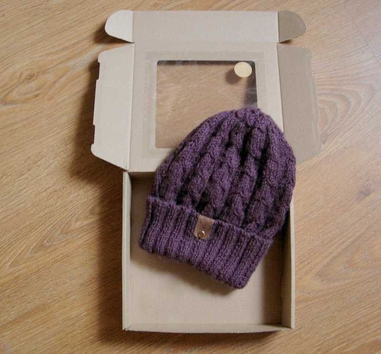 beanie wywijana czapka w warkocze