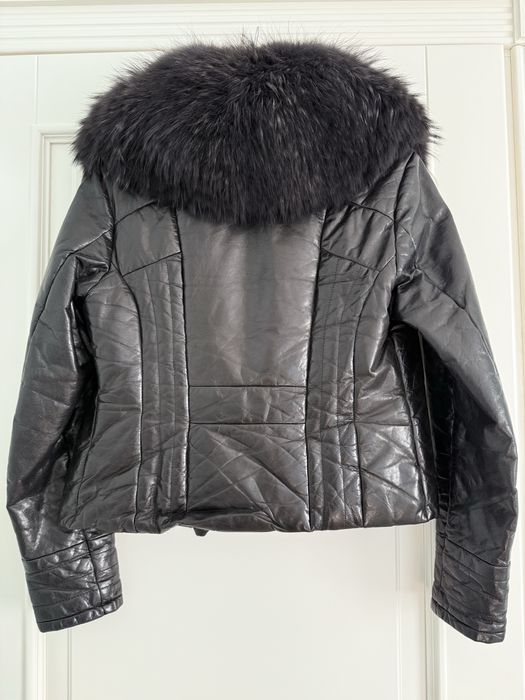Куртка з натуральним хутром