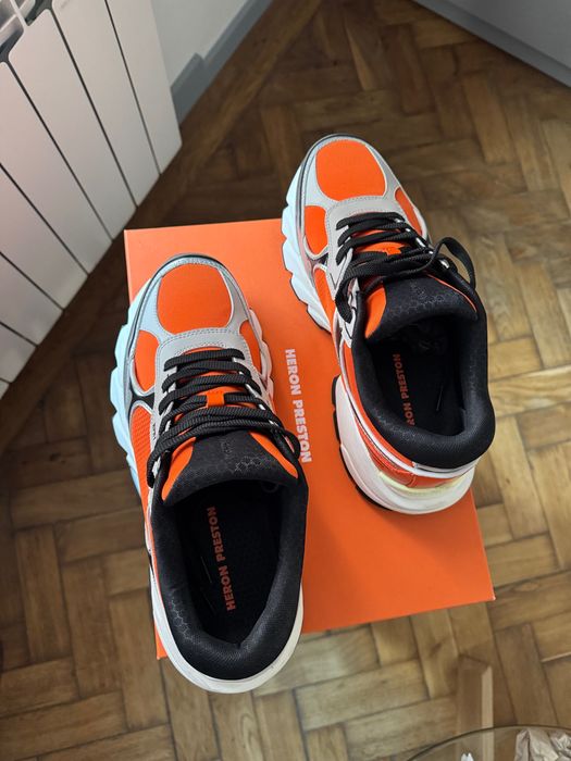 ПРОДАМ нові кросівки Heron Preston, р.44