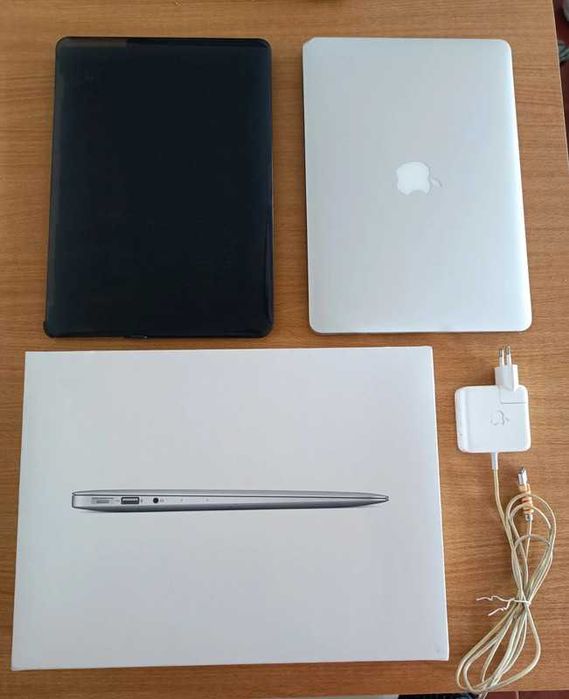 Vendo Portátil Apple MacBook air 2017 com caixa e carregador original