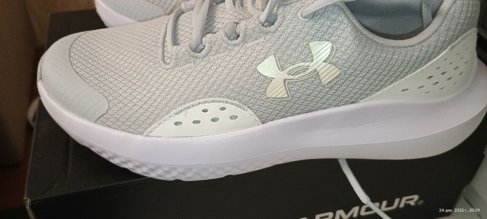 Ander Armour Подростковые кроссовки 38р. (24 см.) Оригинал!!! Новые!!!