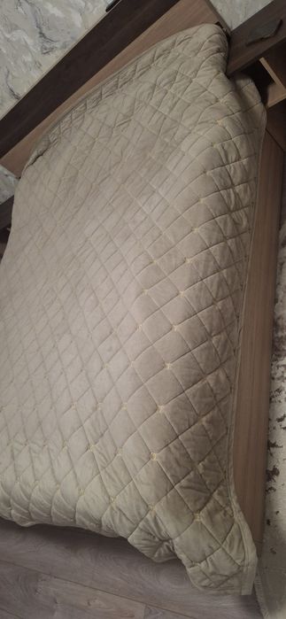 Продам нове покривало 220 на 240