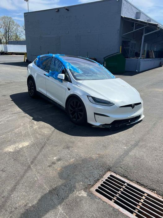 Тесла модел С фара, крило, бампер капот Tesla s по запчастинах 13-25рік