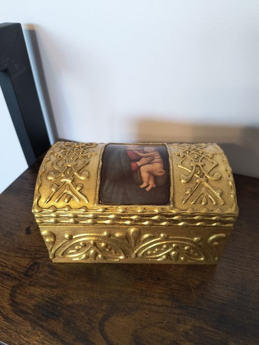 Pedełko, szkatułka florencka