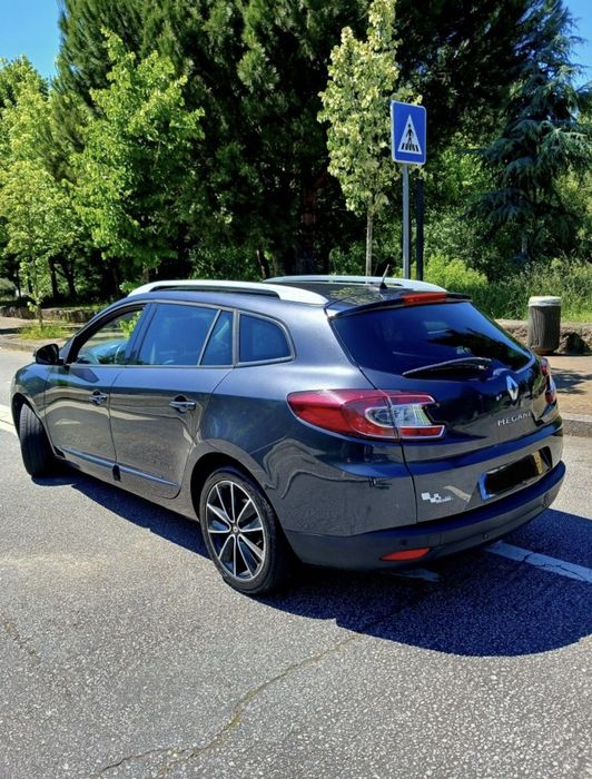 Renault Megane 1.5 DCi acidentada (vendida inteira)