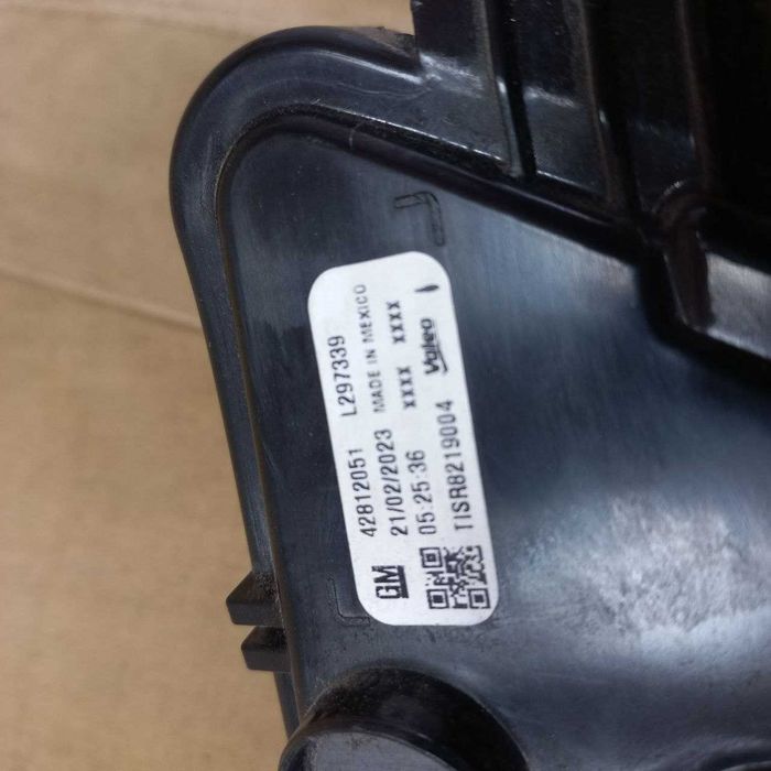 Фонарь задній Шевроле Болт (Chevrolet Bolt EUV)