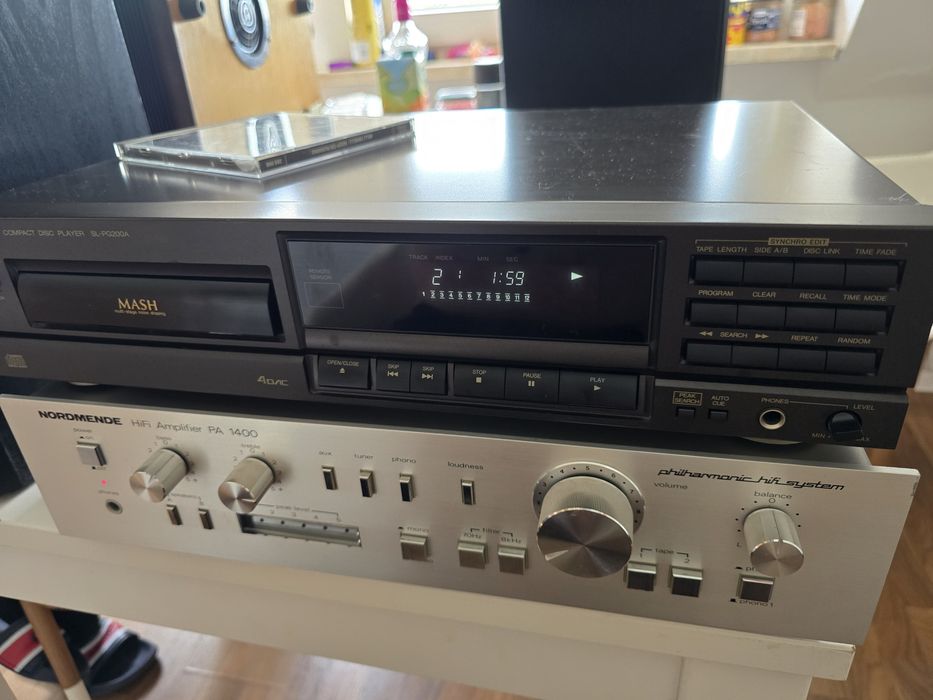 Odtwarzacz Technics SL-PG200A