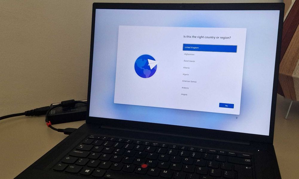 Lenovo ThinkPad X1 Extreme Gen 4 | i7-11850H | 64GB RAM | RTX 3050 Ti