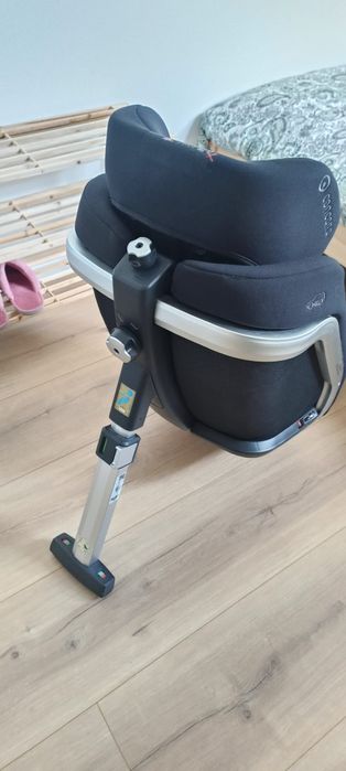 Cadeira Bebé Concord Reverso.Plus
40cm a 105cm, até 23kg

Cadeirinha e