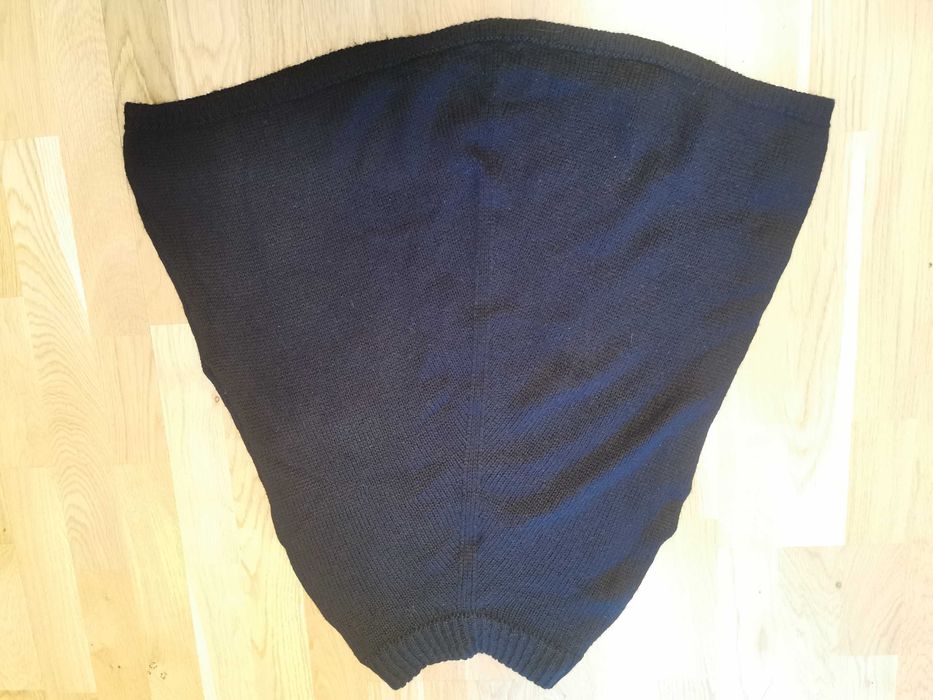 Sweter bez rękawów
