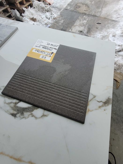 Stopnica Montana 30x30 Antypoślizgowa Gres GAT.2 – Słupsk