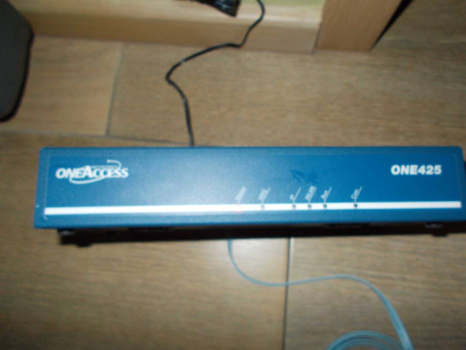 Router profesjonalny Oneaccess 425 (OS5) firmy Ekinops, używany