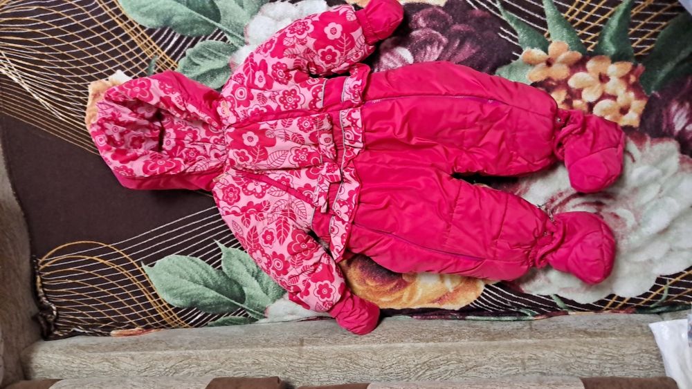 Комбінезон для дівчинки