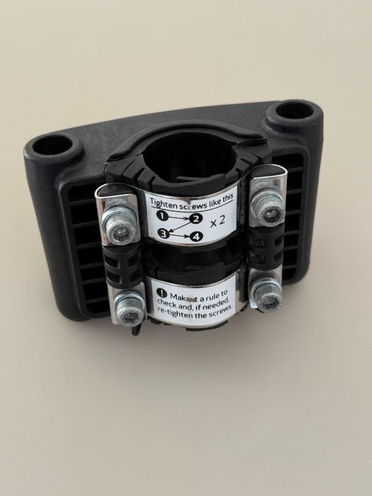 Adapter Hamax - mocowanie do fotelika rowerowego