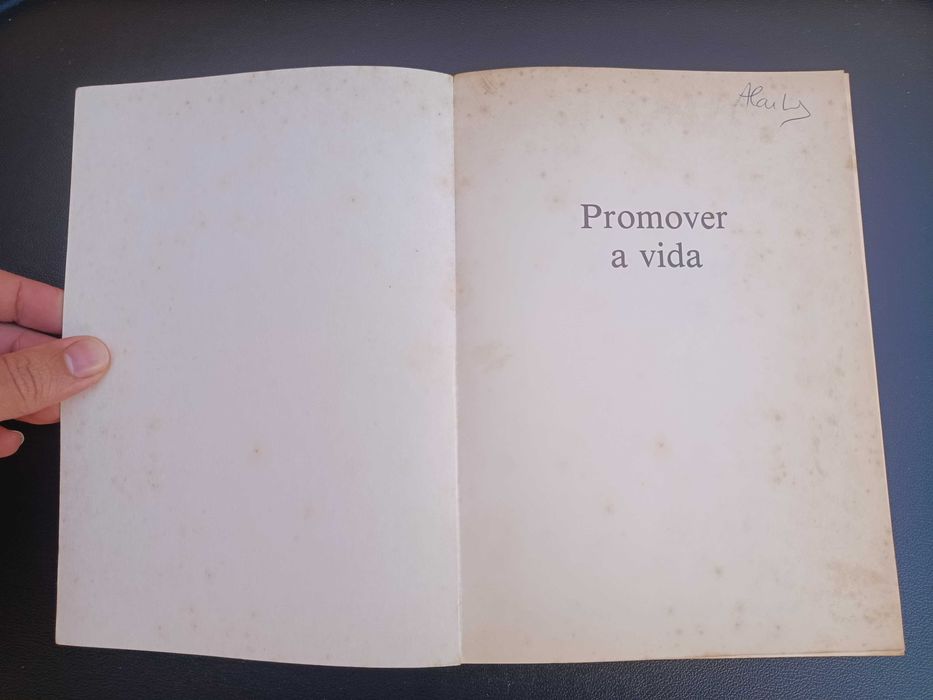 Livro "Promover a Vida", de Marie-Françoise Collière